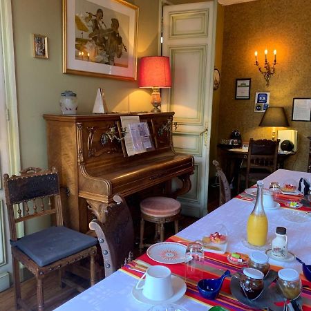 Chambre D'Hotes L'Ambroise Troyes Exteriör bild