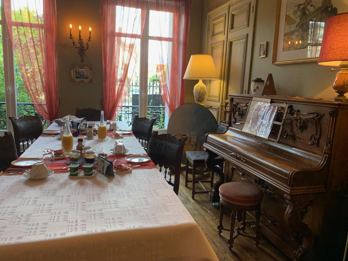 Chambre D'Hotes L'Ambroise Troyes Exteriör bild